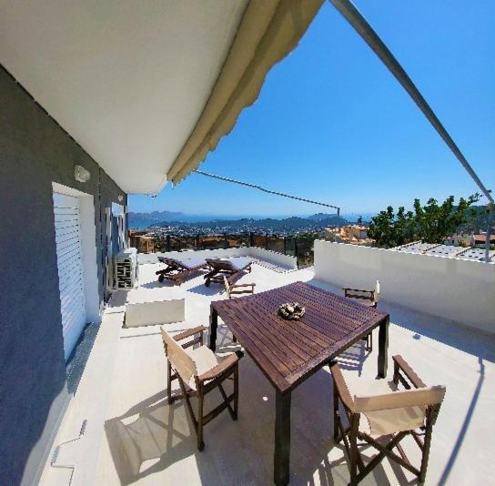 "Stergiou Luxury Apartments" Με Κοινη Πισινα Saronida Экстерьер фото